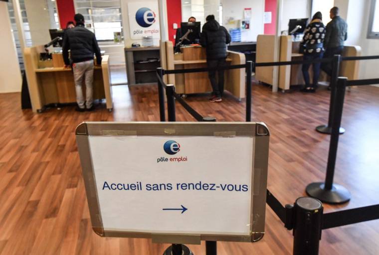 Dans une agence Pôle emploi de Montpellier, le 3 janvier 2019.  ( AFP / PASCAL GUYOT )