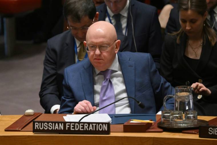 L'ambassadeur russe à l'ONU Vasisili Nebenzia au Conseil de sécurité de l'ONU, à New York, le 22 mars 2024 ( AFP / ANGELA WEISS )