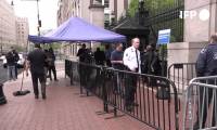 Columbia : sécurité renforcée devant le campus au lendemain d'une descente de police
