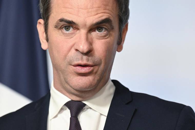 Le porte-parole du gouvernement Olivier Véran le 23 novembre à Paris. ( AFP / BERTRAND GUAY )