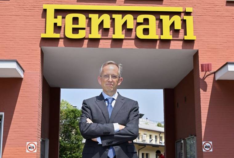 Benedetto Vigna, PDG de Ferrari, dévoile la nouvelle stratégie à long terme de l'entreprise, à Maranello