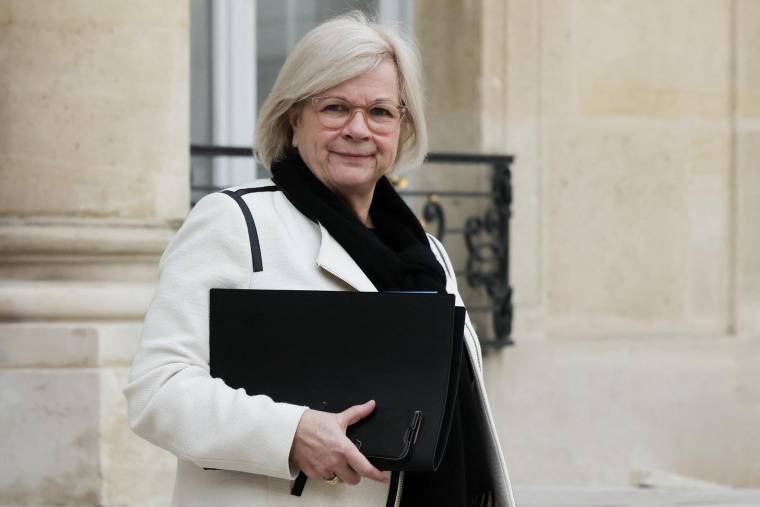 La ministre du Travail Catherine Vautrin à Paris le 28 février 2024. ( AFP / KIRAN RIDLEY )