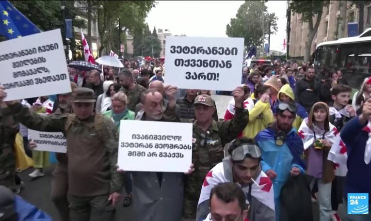 En Géorgie, des milliers de manifestants contre la loi sur l'"influence étrangère"