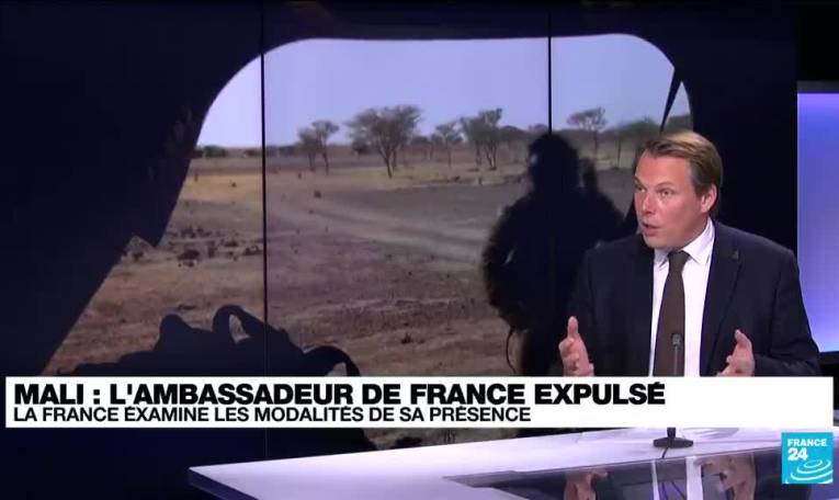 Crise malienne : la France se donne 15 jours pour décider de l'avenir de sa présence dans le pays