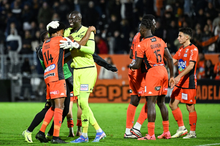 Pas de changements dans le top 5 de Ligue 2, la crise pour Martigues et Ajaccio