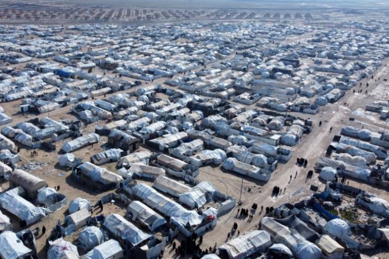 Photo aérienne du camp d'al-Hol pour prisonniers de familles de jihadistes, dans le nord-est de la Syrie, le 27 janvier 2024 ( AFP / Delil SOULEIMAN )