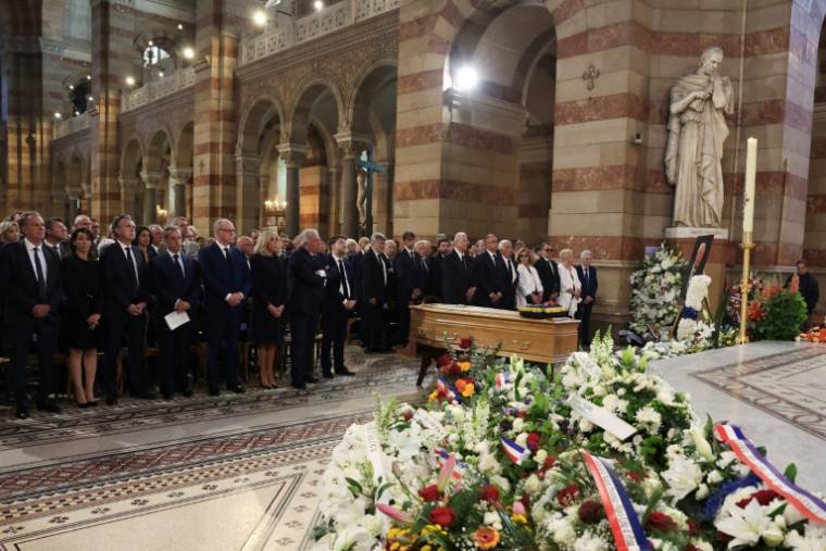 Des personnalités et des membres du gouvernement assistent aux funérailles de l'ancien maire Jean-Claude Gaudin à la cathédrale de la Major, le 23 mai 2024 à Marseille ( AFP / Pascal GUYOT )