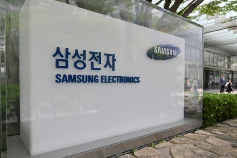 Logo de Samsung le 30 avril 2024 à Séoul ( AFP / Jung Yeon-je )