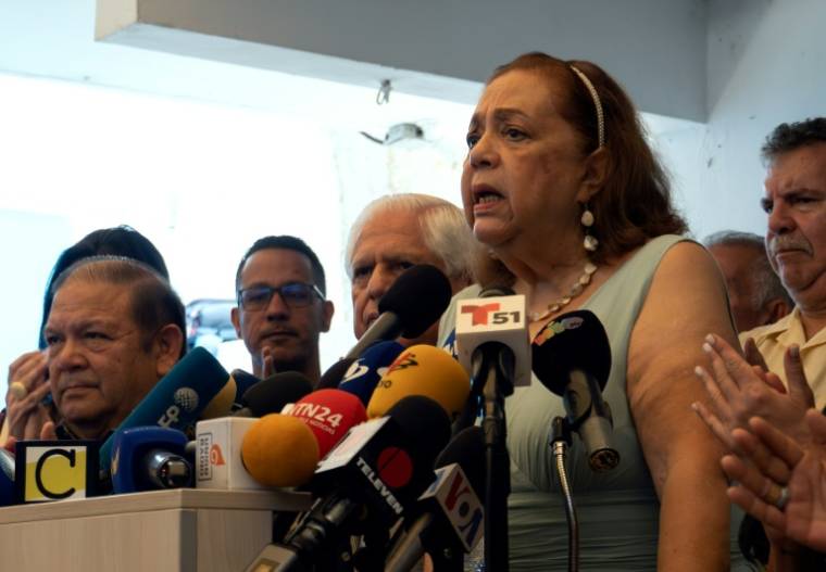 L'opposante Corina Yoris, candidate à la présidentielle vénézuélienne, lors d'une conférence de presse à Caracas, le 25 mars 2024 ( AFP / Ronald PEÑA )