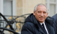 Le Premier ministre François Bayrou quitte le palais de l'Elysée après le conseil des ministres le 15 janvier 2025 à Paris ( AFP / Ludovic MARIN )