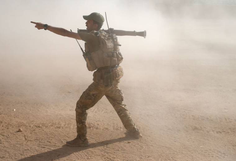 LES FORCES IRAKIENNES APPROCHENT MOSSOUL PAR LE SUD