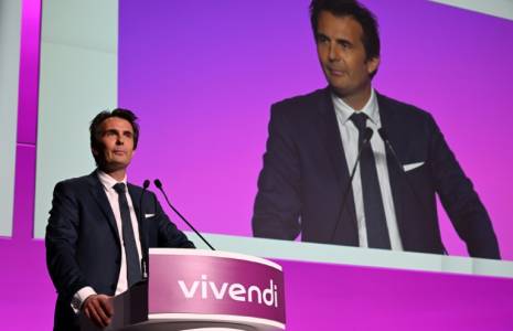 Yannick Bolloré, Président du Conseil de surveillance de Vivendi, lors de l'assemblée générale du groupe, le 24 avril 2023 à Paris ( AFP / Alain JOCARD )