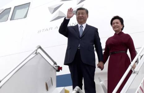 Arrivée en France du président chinois Xi Jinping
