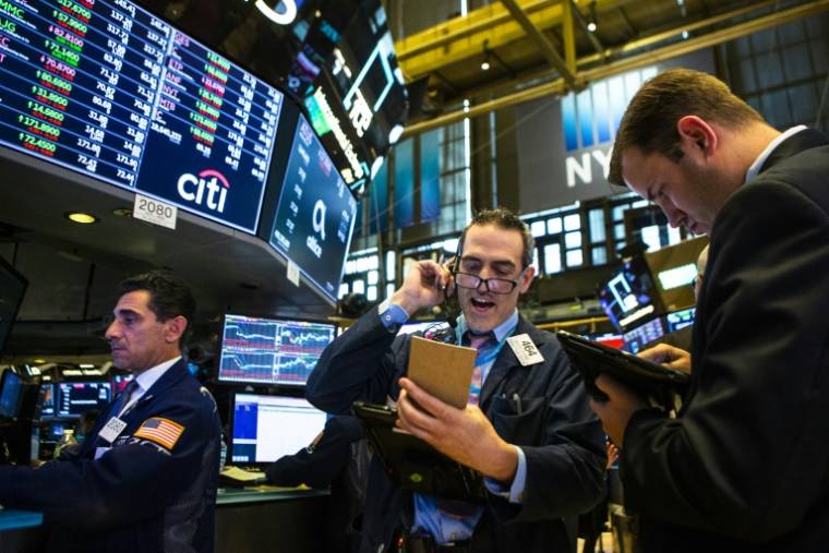 Des opérateurs du New York Stock Exchange ( GETTY IMAGES NORTH AMERICA / EDUARDO MUNOZ ALVAREZ )