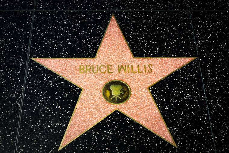 Bruce Willis a tenu un rôle principal dans 79 longs métrages