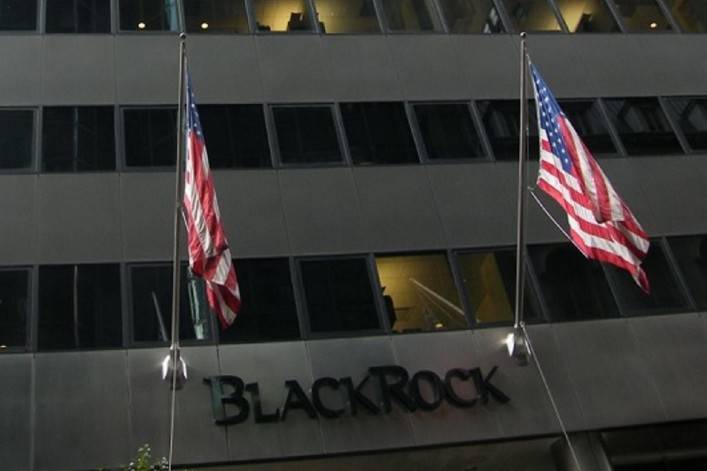 La médiatrice de l'UE ouvre une enquête sur un contrat attribué à BlackRock par la commission européenne