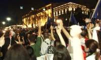 Géorgie : des milliers de manifestants après le vote d'une loi sur l'"influence étrangère"