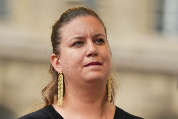 Mathilde Panot à Paris, le 15 juin 2024. ( AFP / ZAKARIA ABDELKAFI )