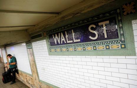 Bourse-Wall Street finit en ordre dispersé avant des données sur l'emploi