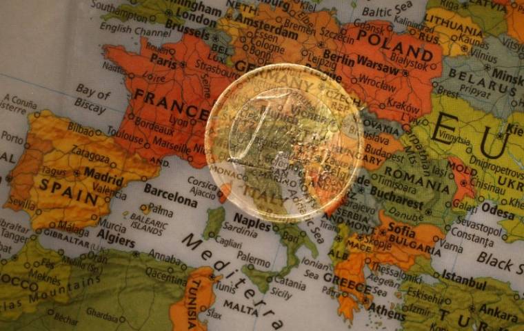 ZONE EURO: HAUSSE DE LA DEMANDE DE CRÉDIT ATTENDUE AU 4E TRIMESTRE