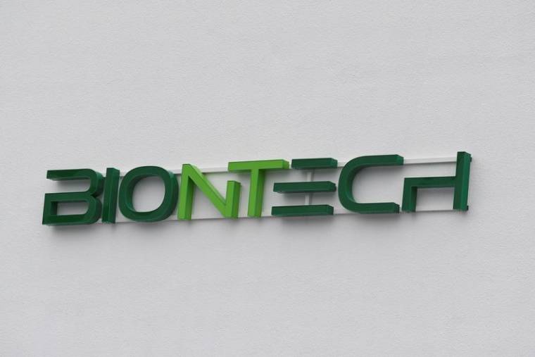 Photo du logo de BioNTech prise à Marburg, en Allemagne