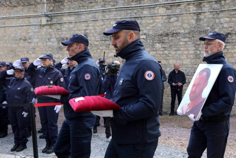 Hommage national à Caen le 22 mai 2024 aux deux surveillants pénitentiaires tués le 14 mai à Incarville (Eure) ( POOL / Teresa Suarez )
