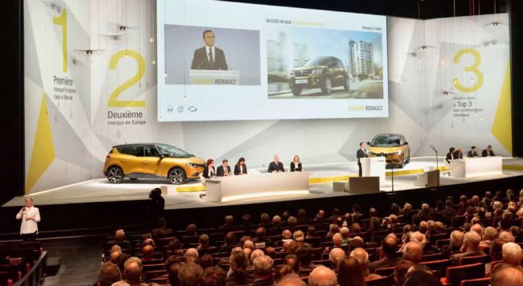 L'assemblée générale 2016 de Renault a voté contre la rémunération de son PDG, Carlos Ghosn. (© L. Perenom)