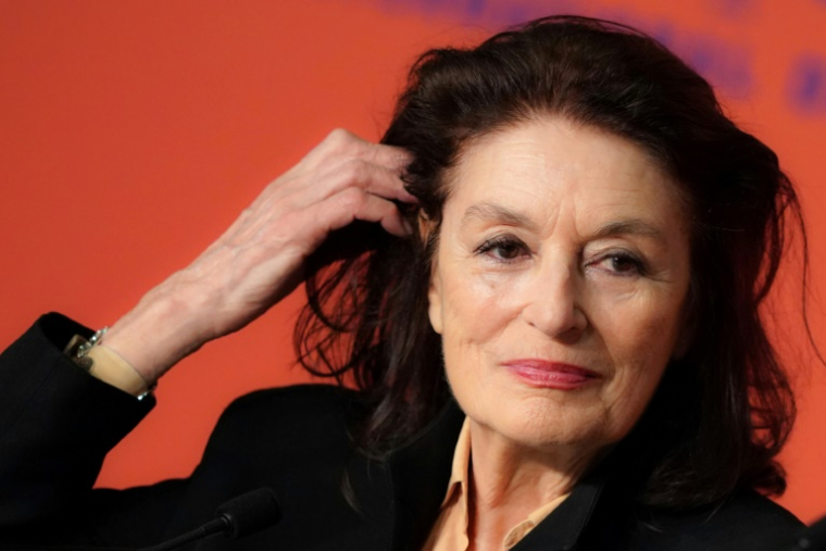 Anouk Aimée au Festival de Cannes, le 19 mai 2019 ( AFP / Sébastien BERDA )