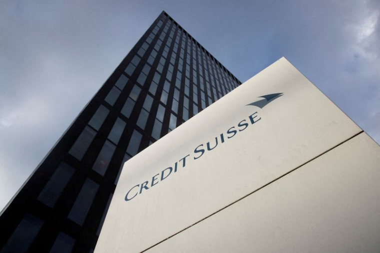 Le logo de la banque suisse Credit Suisse à Zurich