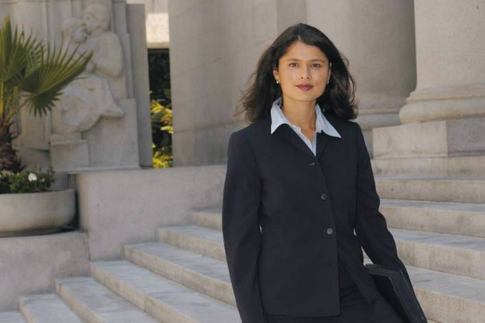 La présidente de CalPERS, Priya Mathur, évincée par un candidat anti-ESG