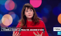 "Le procès de Jeanne" : l'actrice et chanteuse Judith Chemla dans la peau de Jeanne d'Arc