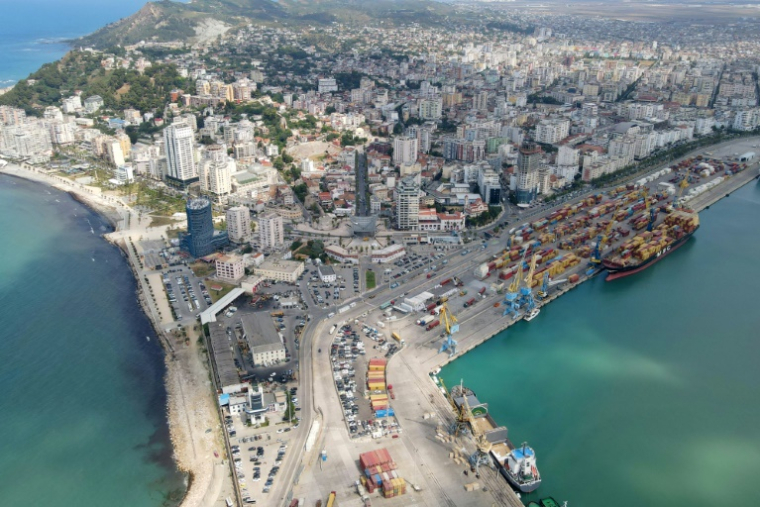 Le port de Durrës en Albanie le 27 juin 2024 ( AFP / Adnan BECI )