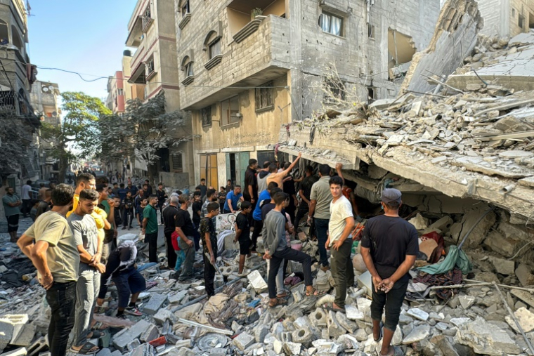 Destructions après un bombardement israélien à Beit Lahia, dans le nord de la bande de Gaza, le 20 octobre 2024 ( AFP / Islam AHMED )