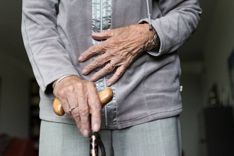 Une retraitée s'est retrouvée sans logement après son hospitalisation, dans les Alpes-Maritimes. (illustration) (SABINEVANERP / PIXABAY)