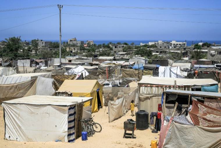 Camp pour personnes déplacées à Khan Younès, dans le sud de la bande de Gaza, le 11 juillet 2024 ( AFP / Eyad BABA )