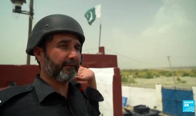 Pakistan : la police dans la ligne de mire des islamistes