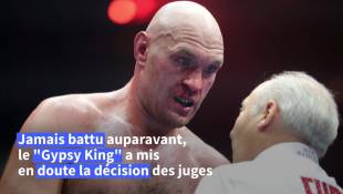 Boxe: Usyk en larmes après sa victoire historique face à Tyson Fury