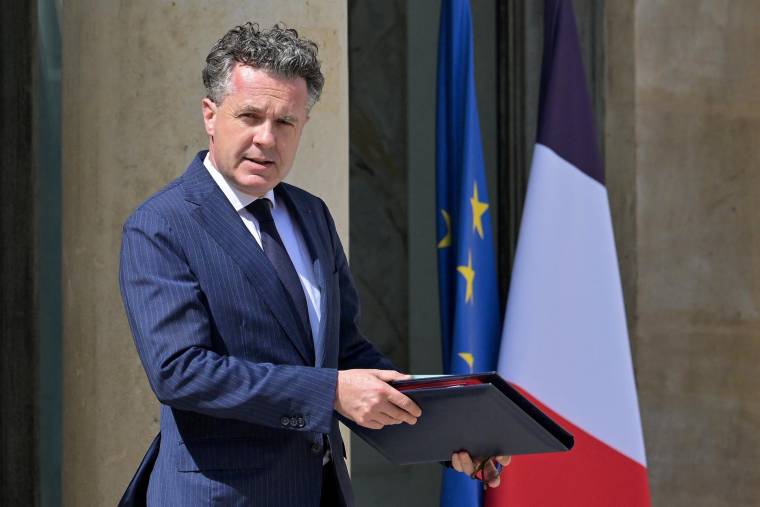 Christophe Béchu le 10 mai à Paris. ( AFP / ALAIN JOCARD )