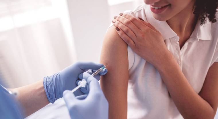 Dix nouveaux vaccins en études cliniques d'ici 2025. (© Freepik)