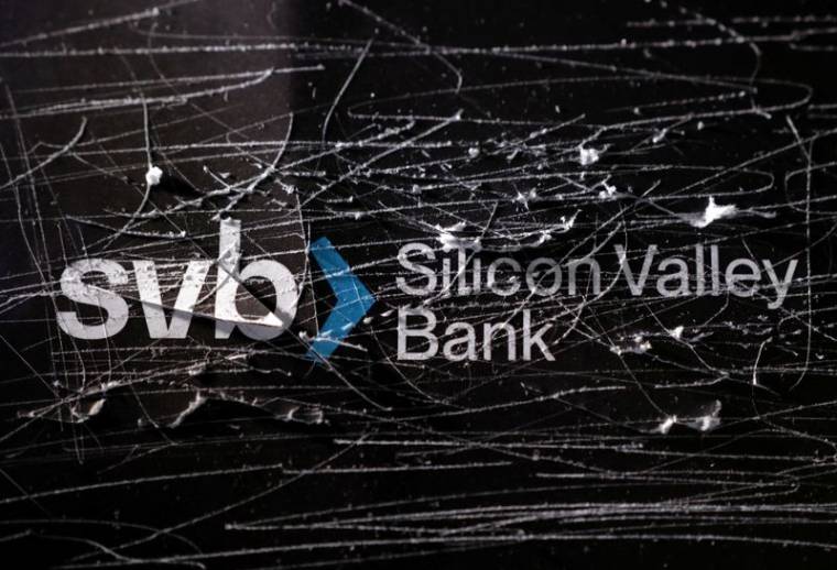 Le logo de SVB