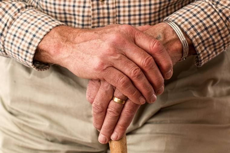 Des personnes âgées vivant en maison de retraite viennent de se regrouper en association. (Pixabay / stevepb)