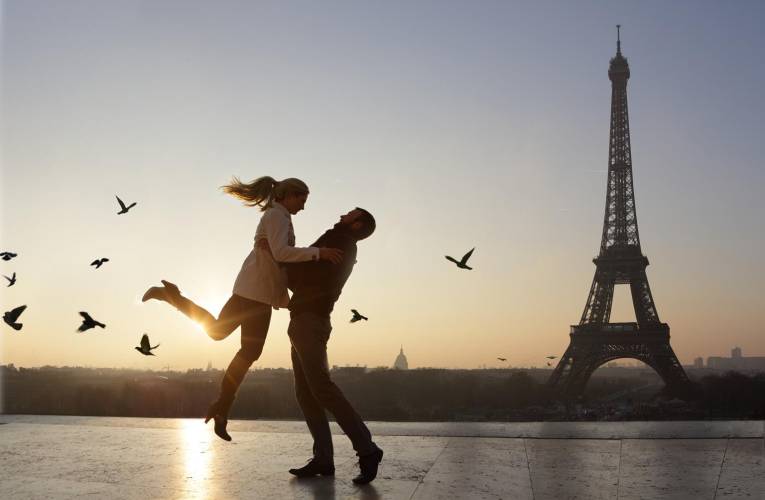 Voici 3 destinations 100% romantiques pour célébrer l’amour avec un grand A. ( crédit photo : Getty Images )