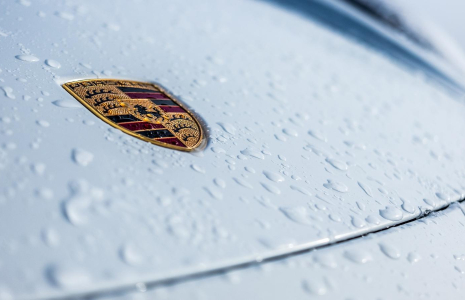 Porsche domine largement le marché des véhicules de plus de 100 000 euros en France. (illustration) (Pixabay / Laurent Schmidt)