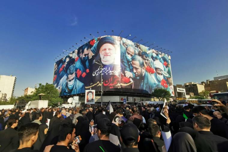 Les funérailles du président Ebrahim Raïssi à Téhéran, le 22 mai 2024 en Iran ( AFP / Atta KENARE )