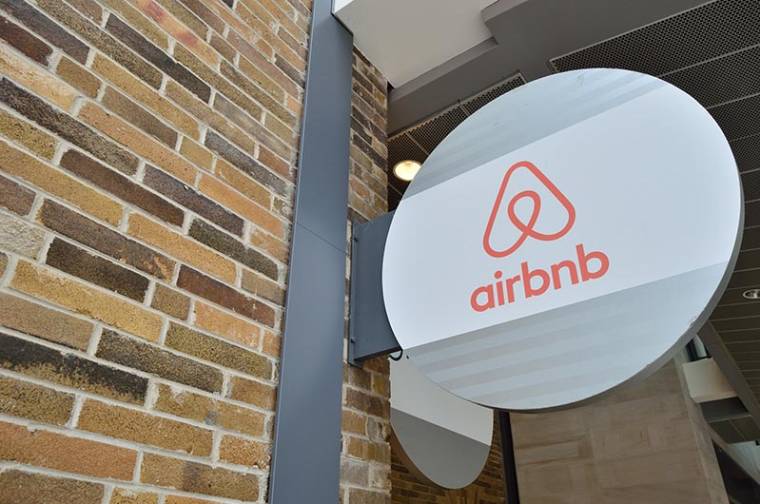 Coup dur pour les hôteliers dans leur bataille judiciaire contre Airbnb (Crédit photo: Flickr)