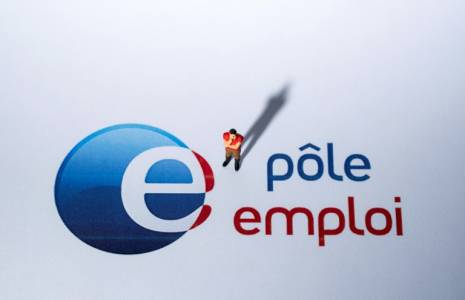 Photo du logo de "Pôle emploi"  ( AFP / JOEL SAGET )