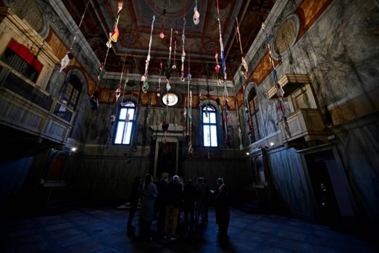 La prison pour femmes de la Giudecca accueillant le pavillon du Vatican, lors de la pré-ouverture de la 60e exposition d'art de la Biennale de Venise, le 18 avril 2024 ( AFP / GABRIEL BOUYS )