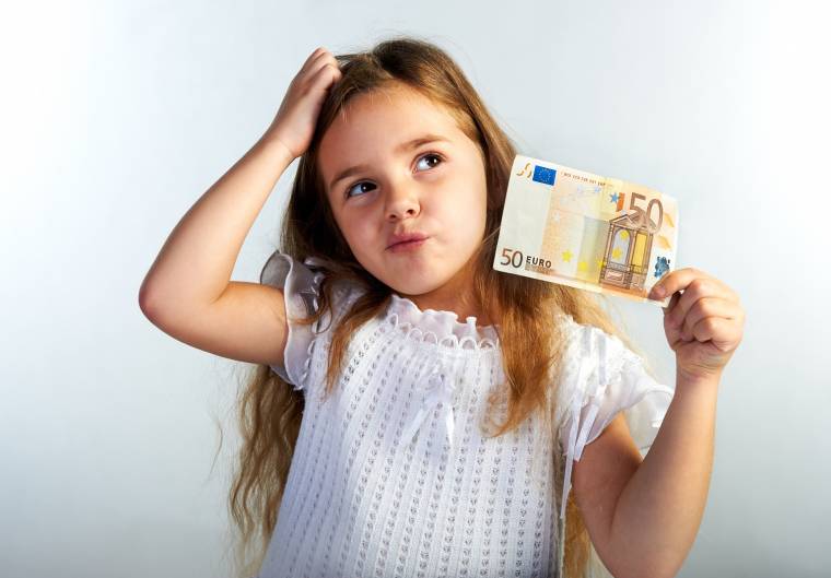 Enfants et argent : pourquoi leur mettre des limites ?