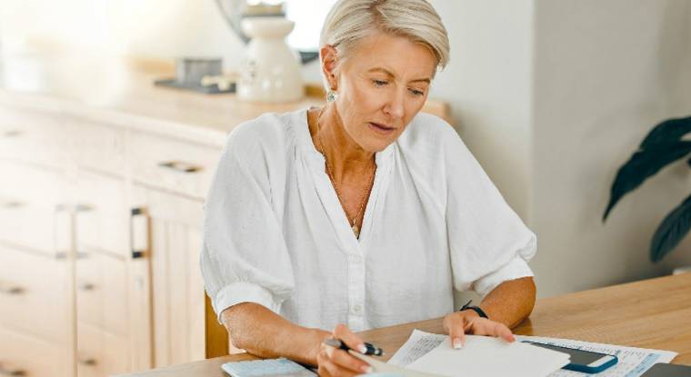 Vous être retraités ou rentier : vous êtes imposés sous déduction d'abattement. (© Adobestock)