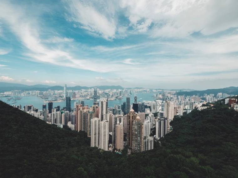 À Hong Kong, l’île artificielle de tous les records (Crédit photo: John O'Nolan - Unsplash)